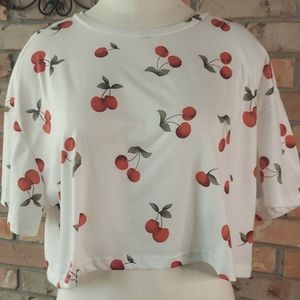 Shein 🍒  crop top. Never worn.